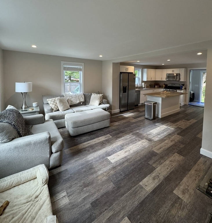 51 Mill St 51
