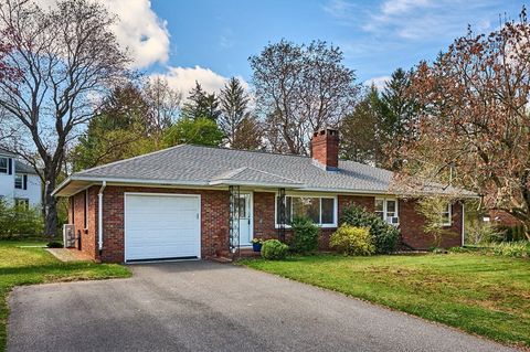 10 First Ave Easthampton MA 01027