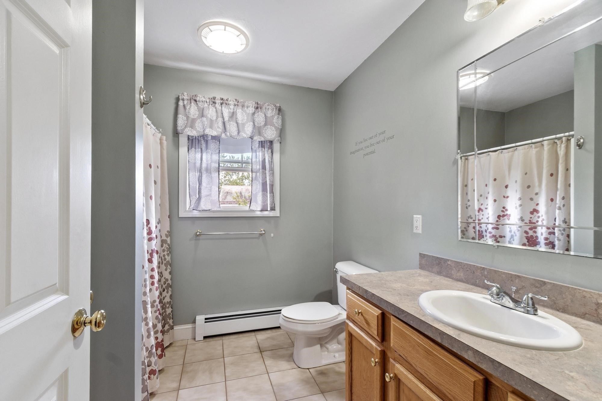 4 Lynde St, Gardner, MA, 4 Lynde St, Gardner, MA Photo #23