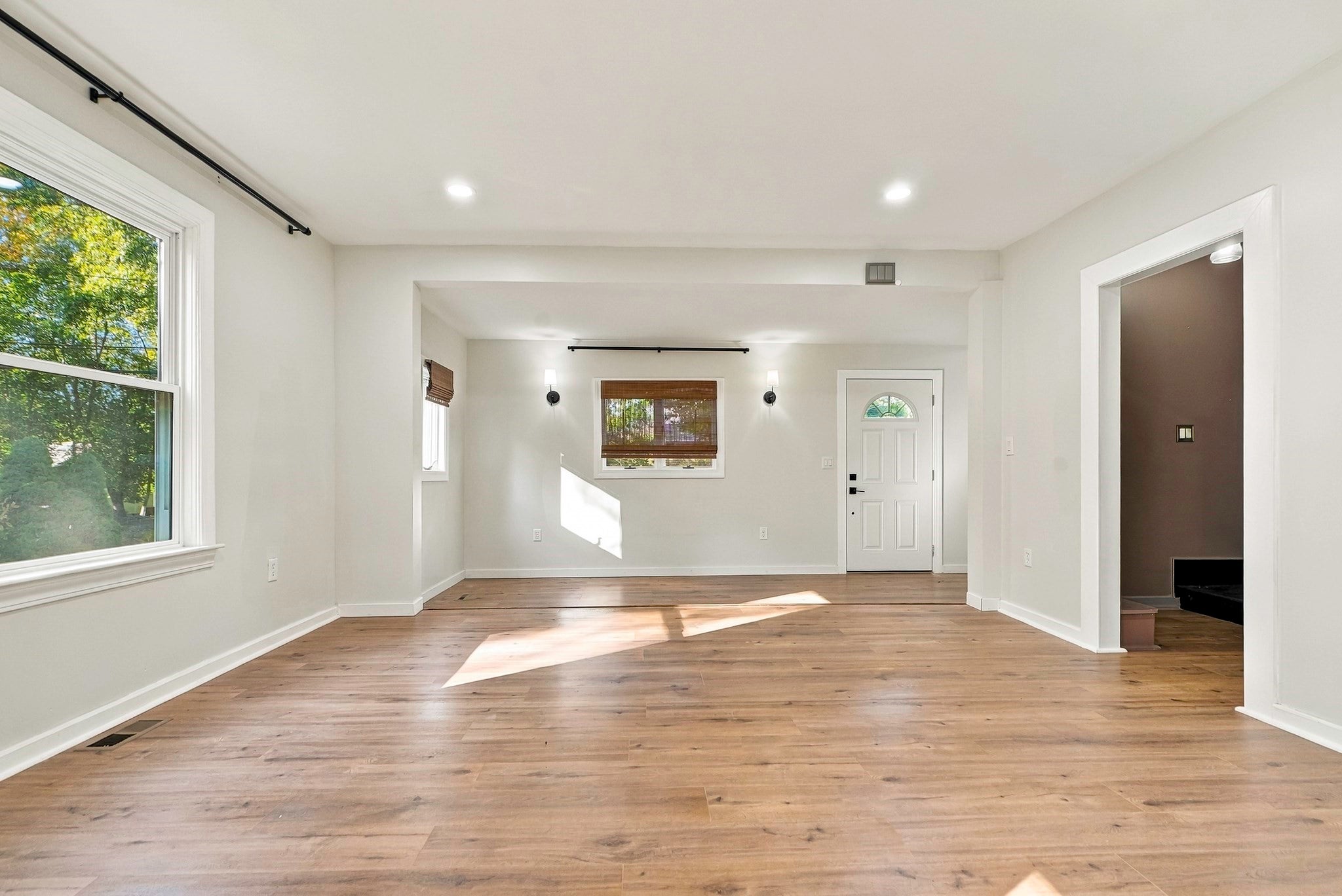 477 Oakhill Ave, Attleboro, MA, 477 Oakhill Ave, Attleboro, MA Photo #7