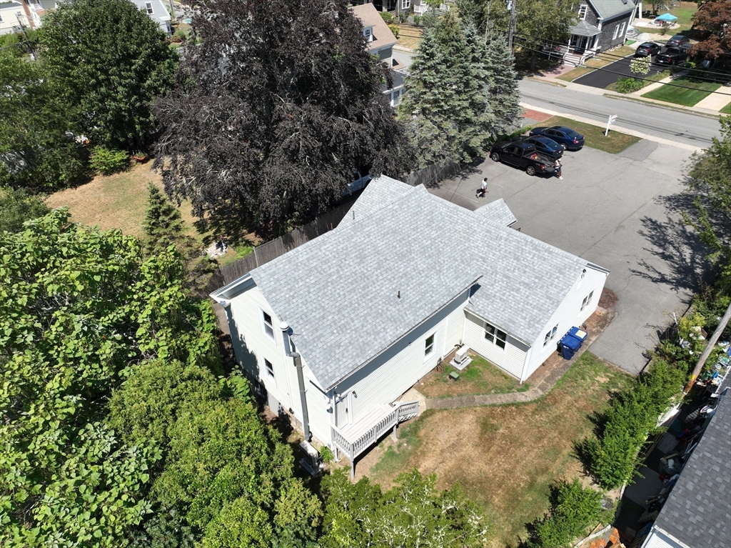 114 High St