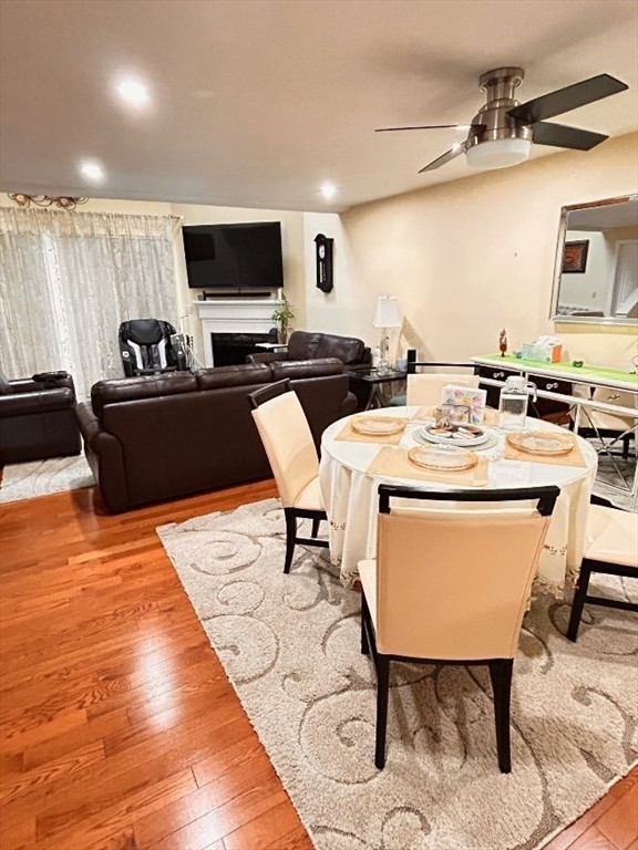 1 Hawthorne Village C