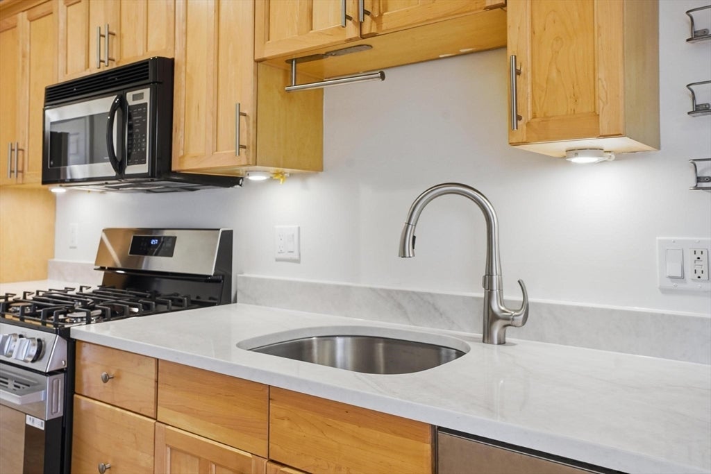 60 Telegraph ST #2, Boston, MA, 60 Telegraph ST #2, Boston, MA Photo #5