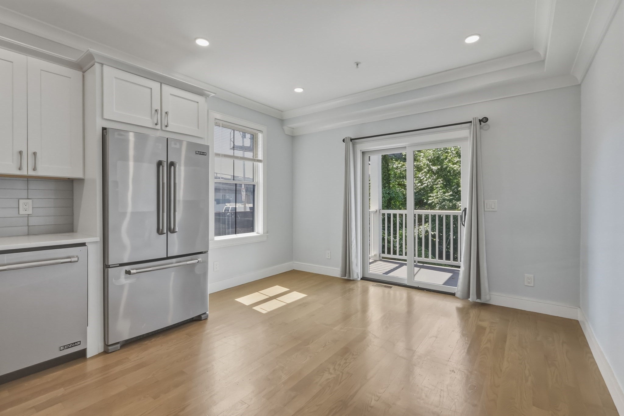 134 Chelsea St #1, Boston, MA Photo #6