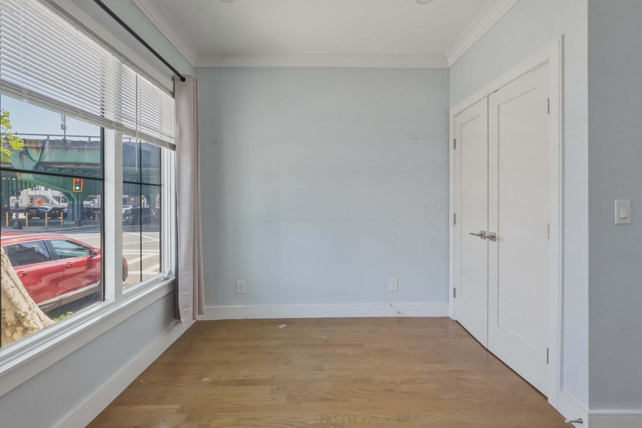 134 Chelsea St #1, Boston, MA Photo #9