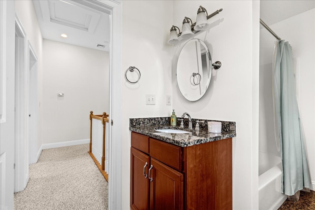 25 King Phillip Rd, Plymouth, MA Photo #24