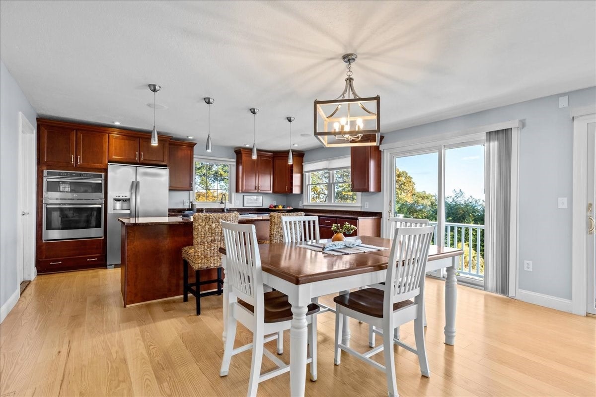 25 King Phillip Rd, Plymouth, MA Photo #13