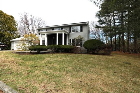 24 Tupelo Rd Swampscott MA 01907