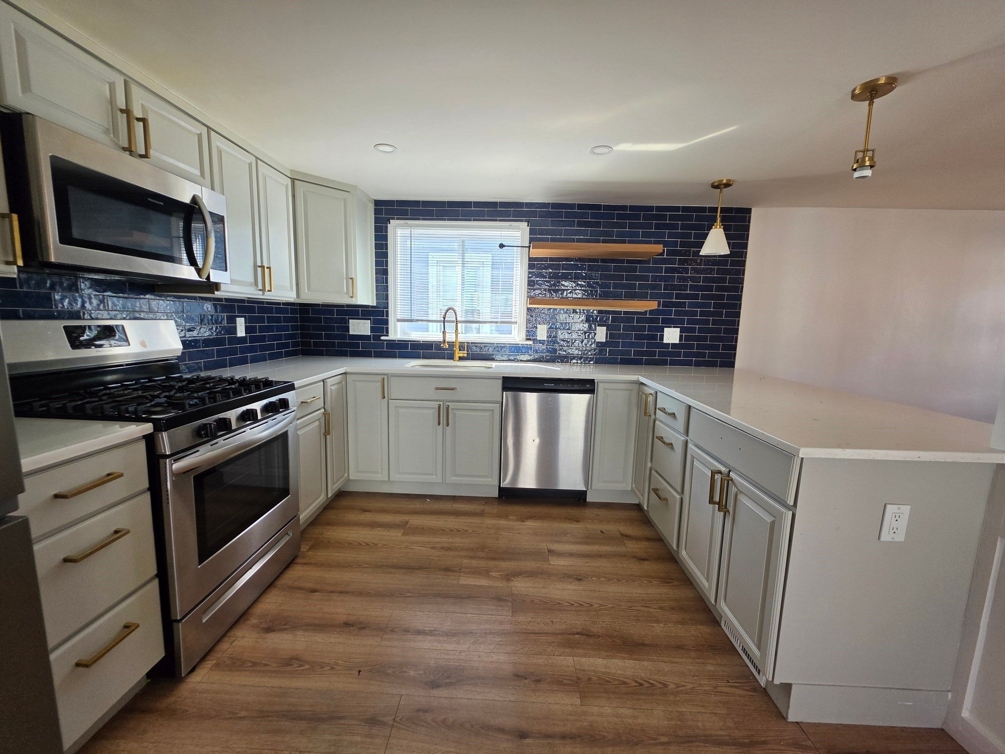 122 Bowler St #1, Lynn, MA Photo #25