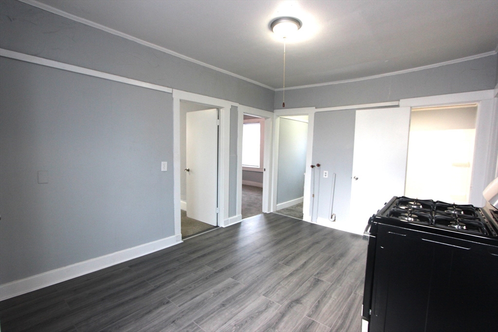 397-399 Chelmsford St