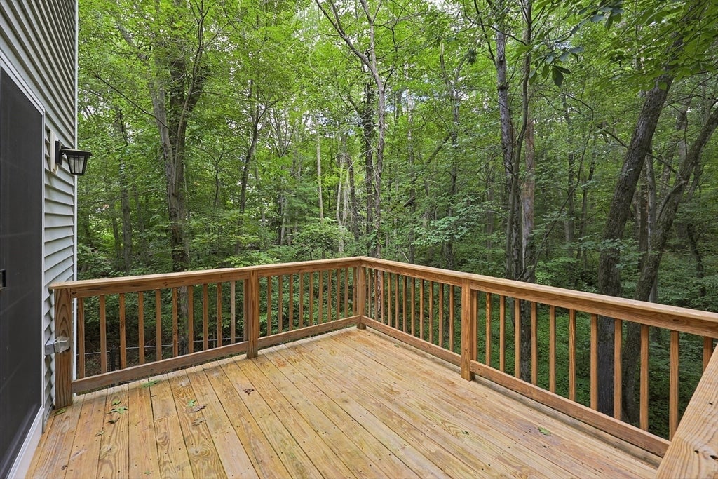 90 Greene St, Hopedale, MA Photo #29