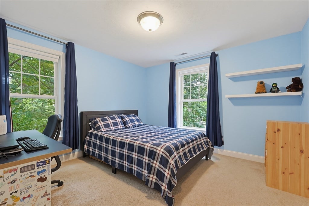 90 Greene St, Hopedale, MA Photo #22