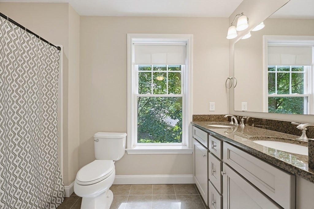 90 Greene St, Hopedale, MA Photo #21
