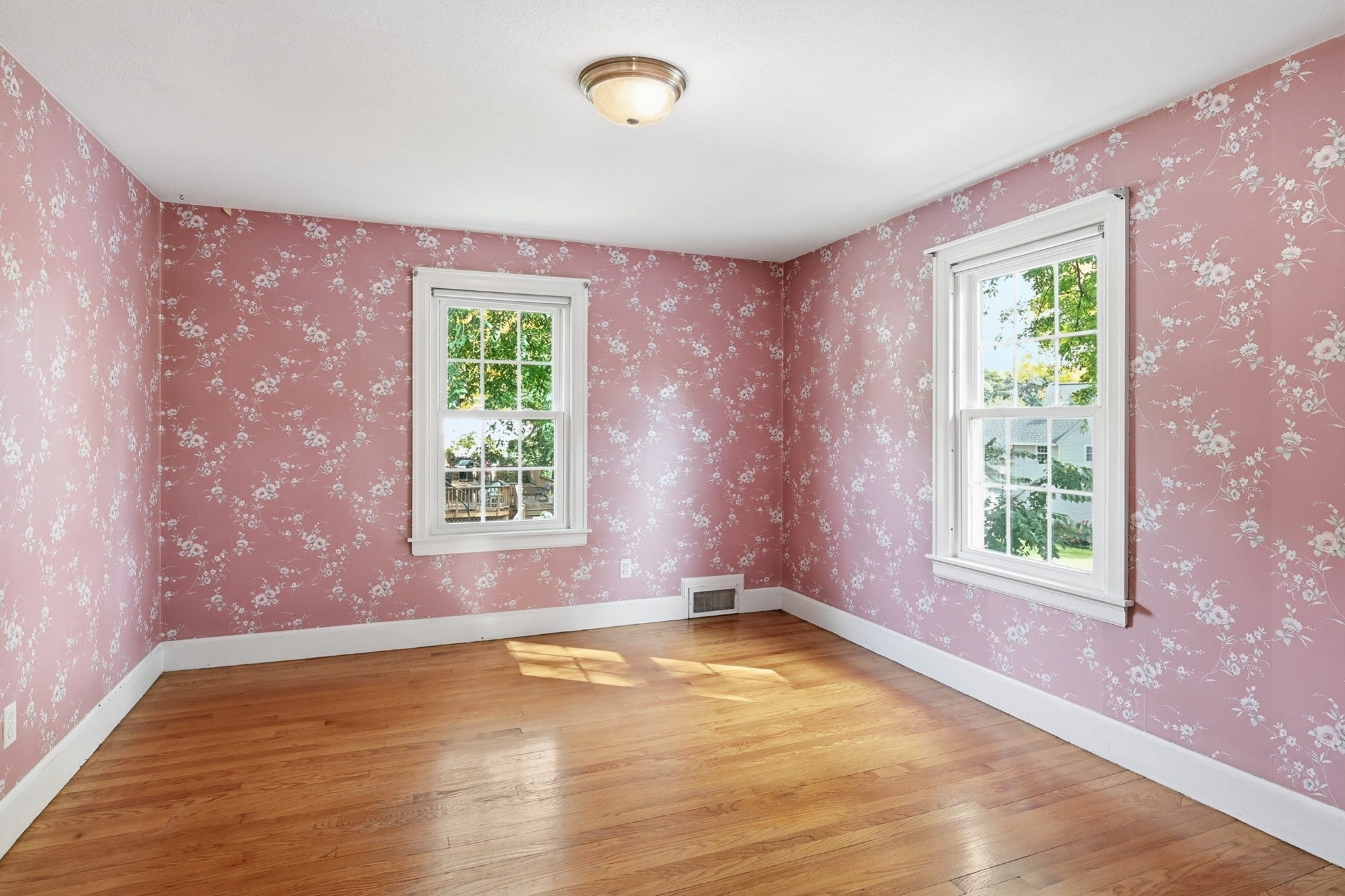 105 Longview DR, Longmeadow, MA, 105 Longview DR, Longmeadow, MA Photo #22