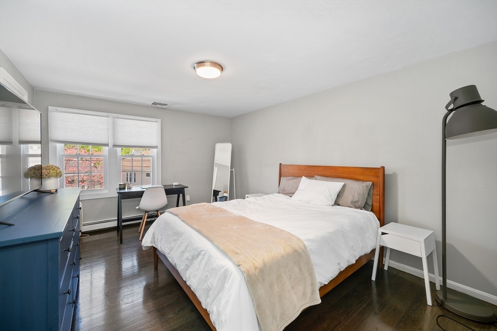 59 Wyvern St, Boston, MA Photo #22
