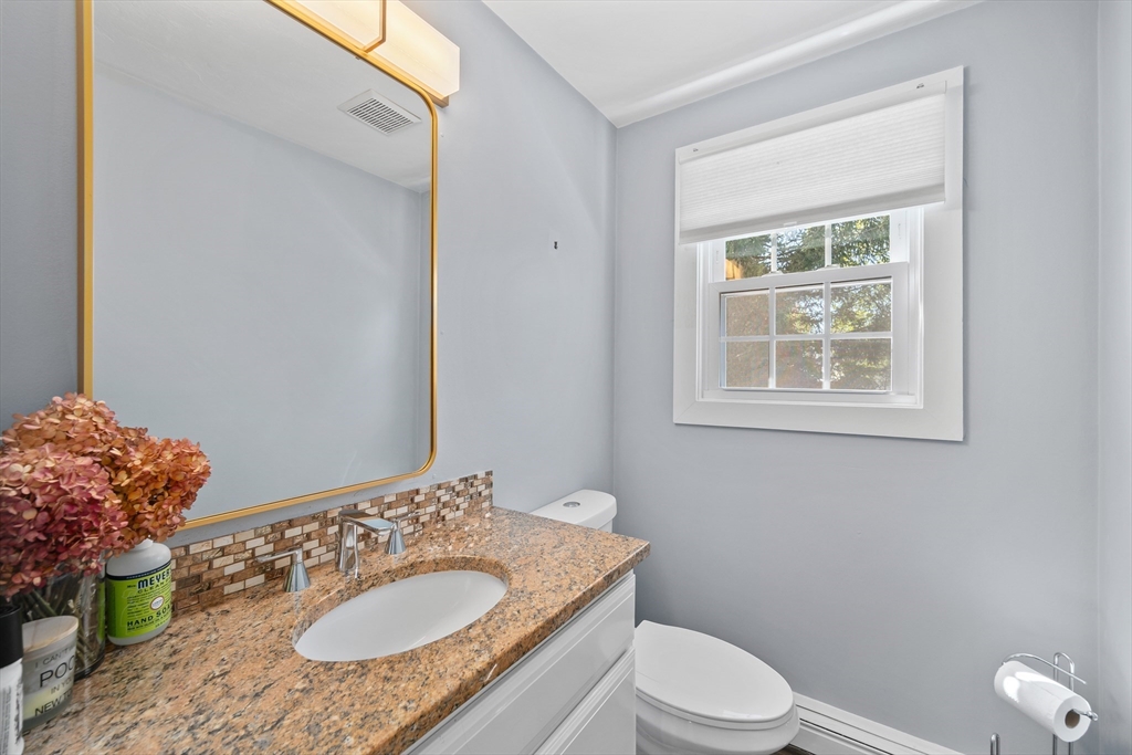 59 Wyvern St, Boston, MA Photo #23