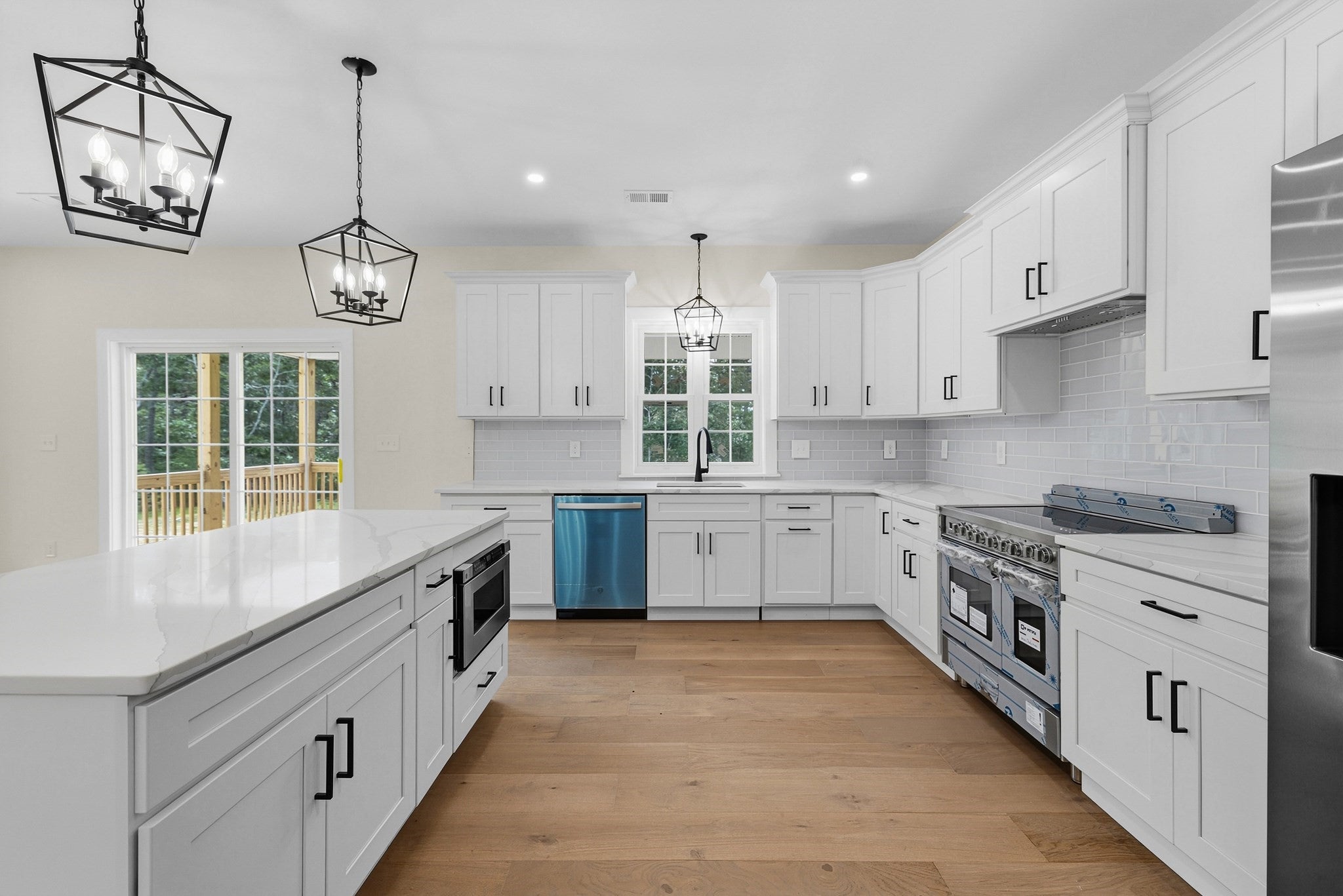 33 Seabiscuit Dr, Plymouth, MA Photo #14