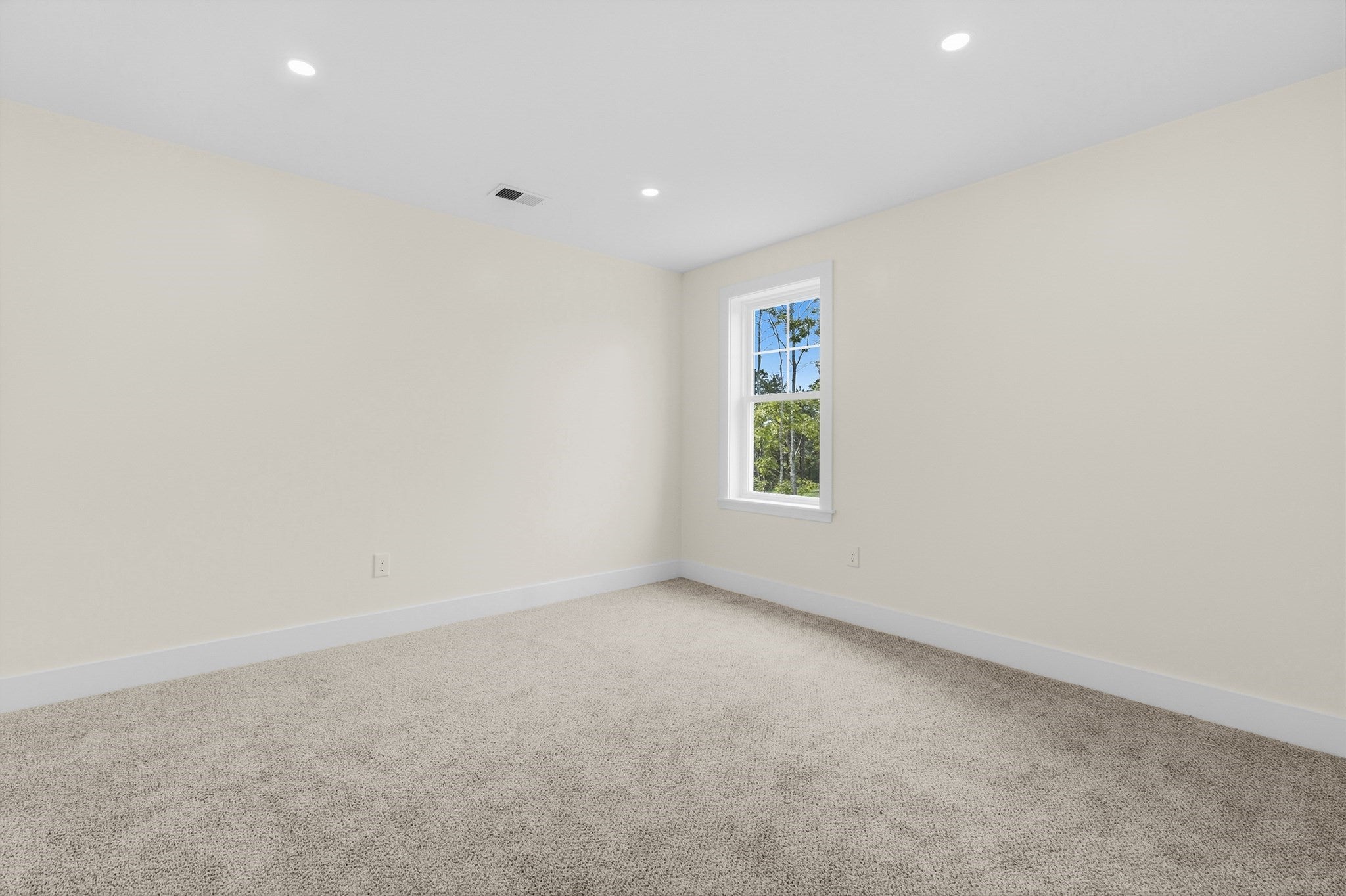 33 Seabiscuit Dr, Plymouth, MA Photo #33