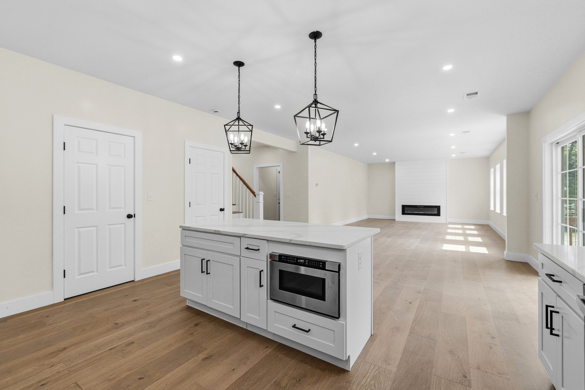33 Seabiscuit Dr, Plymouth, MA Photo #18