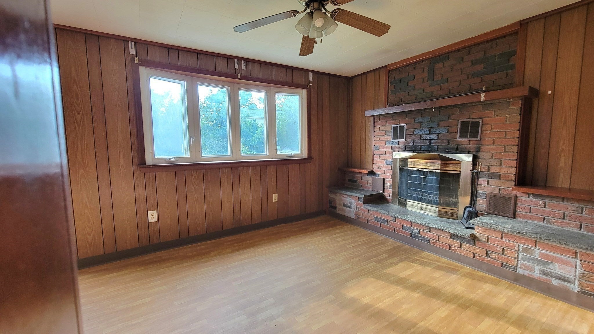 27 Richie Rd, Douglas MA 01516
