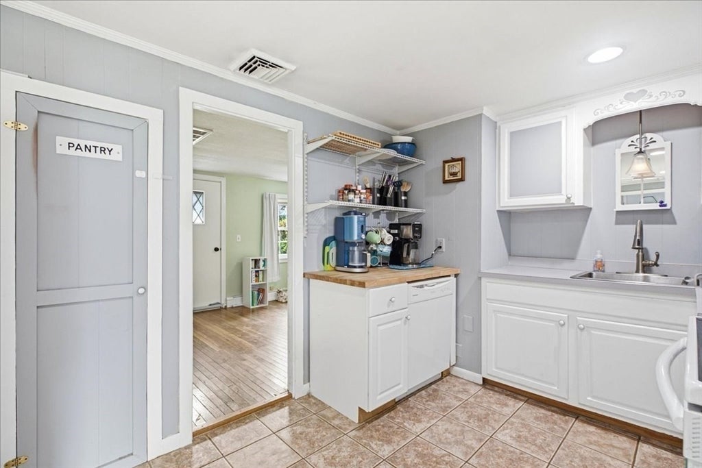 2 Howland Ct, Middleboro, MA, 2 Howland Ct, Middleboro, MA Photo #12