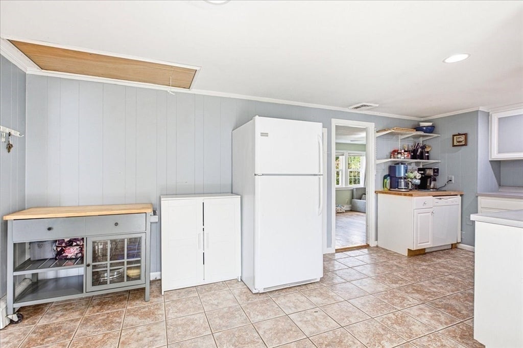 2 Howland Ct, Middleboro, MA, 2 Howland Ct, Middleboro, MA Photo #7