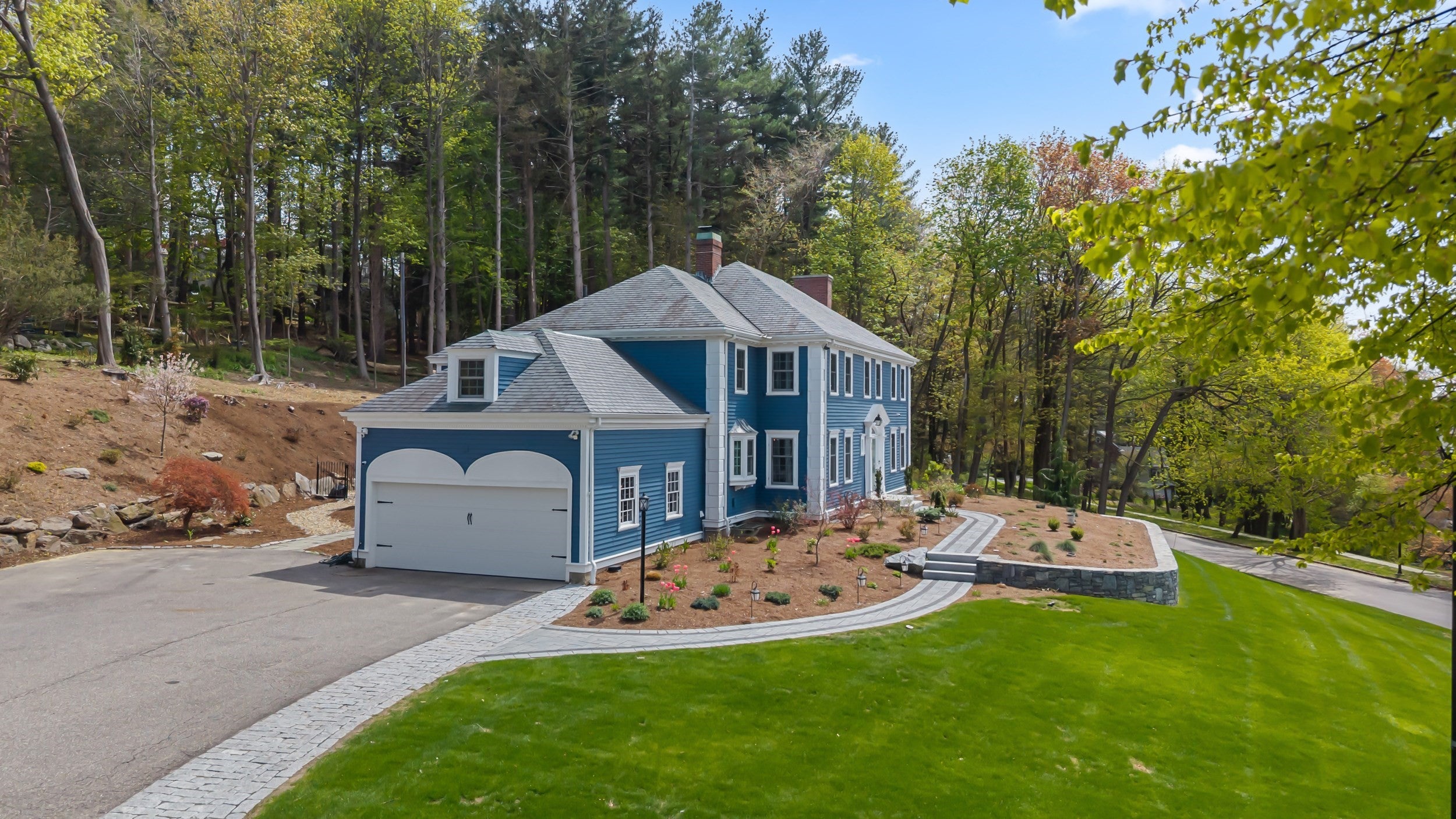 20 Westwood Dr, Worcester MA 01609