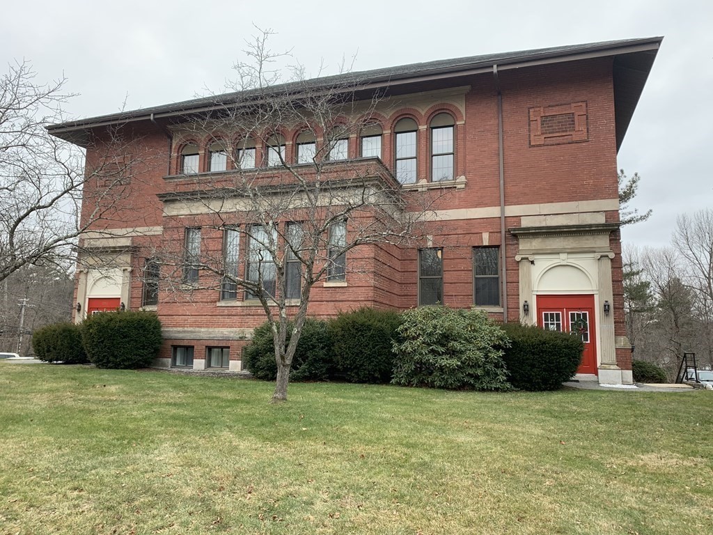 1098 Stafford Street #3