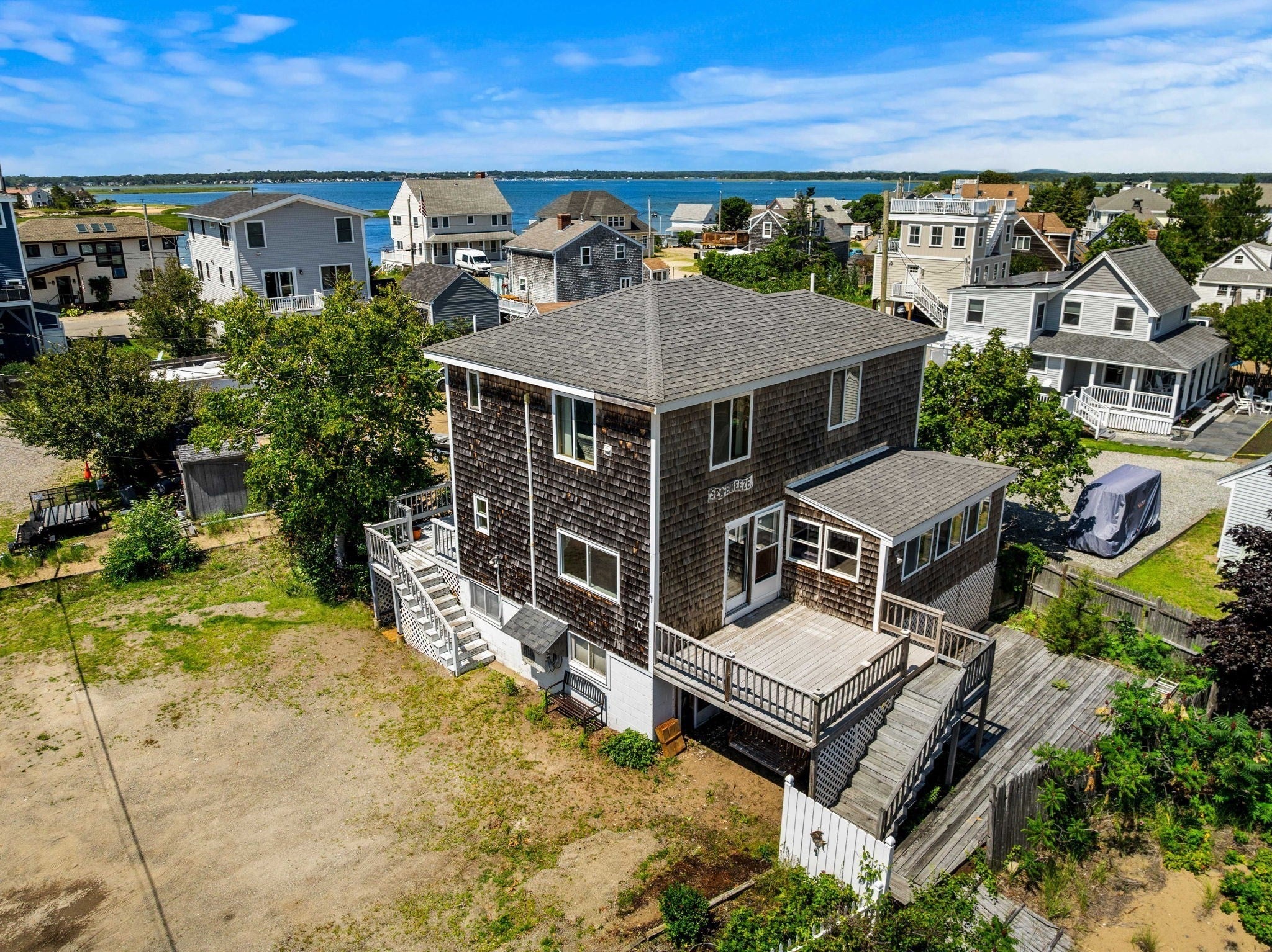 10 70th Street