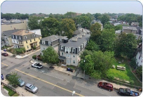 94 Walnut Ave