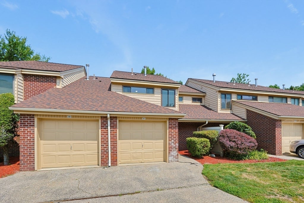 31 Greenbrook Drive #31, Stoughton, MA Photo #21