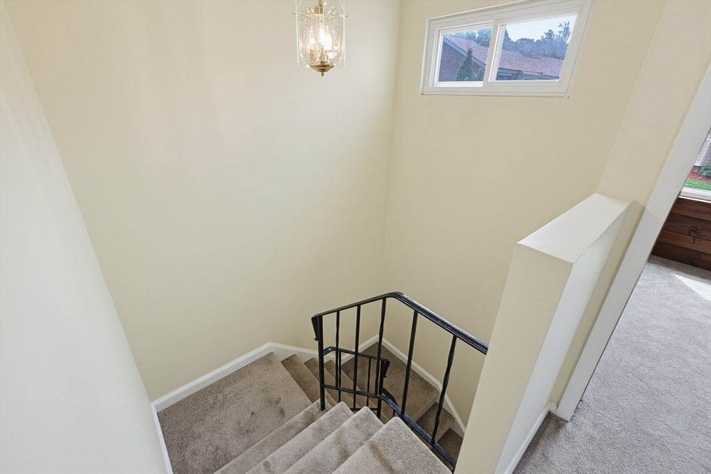 31 Greenbrook Drive #31, Stoughton, MA Photo #13