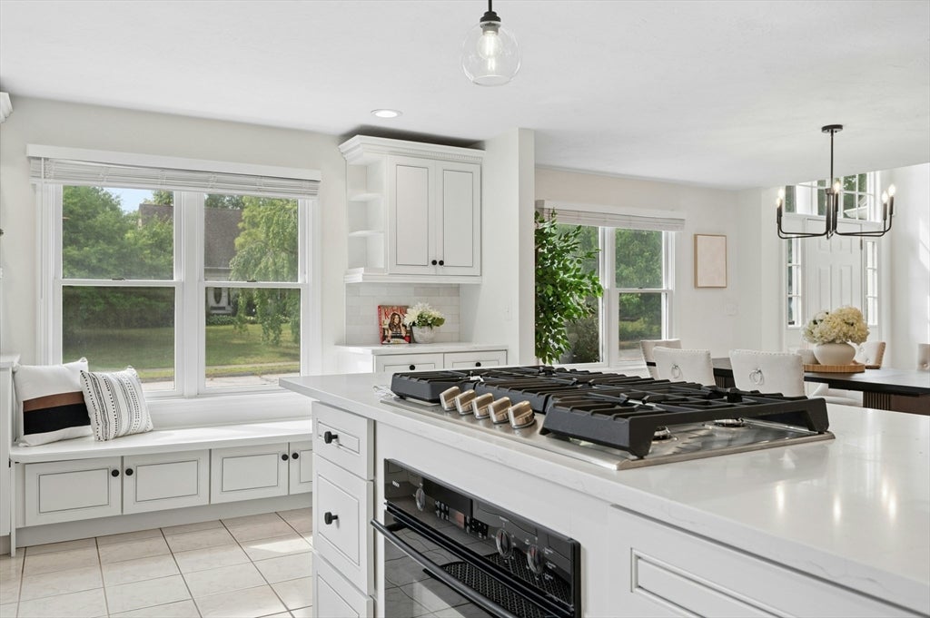 2 Brian Cir, Millbury, MA, 2 Brian Cir, Millbury, MA Photo #14