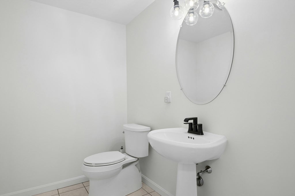 2 Brian Cir, Millbury, MA, 2 Brian Cir, Millbury, MA Photo #23