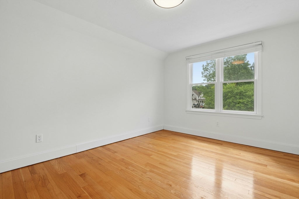 2 Brian Cir, Millbury, MA, 2 Brian Cir, Millbury, MA Photo #26