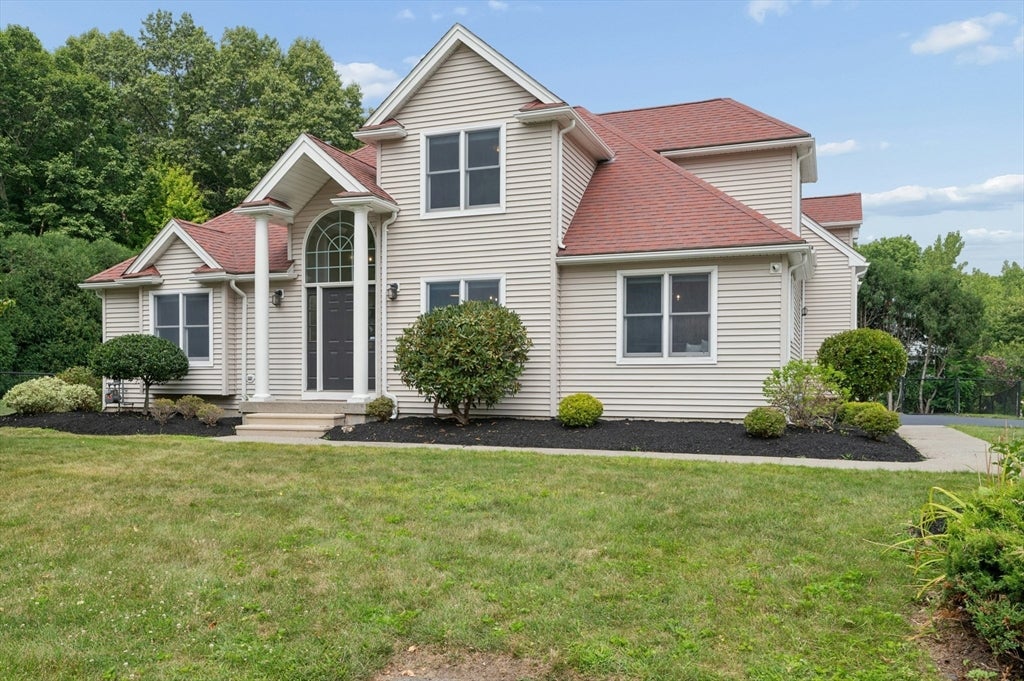 2 Brian Cir, Millbury, MA, 2 Brian Cir, Millbury, MA Photo #3