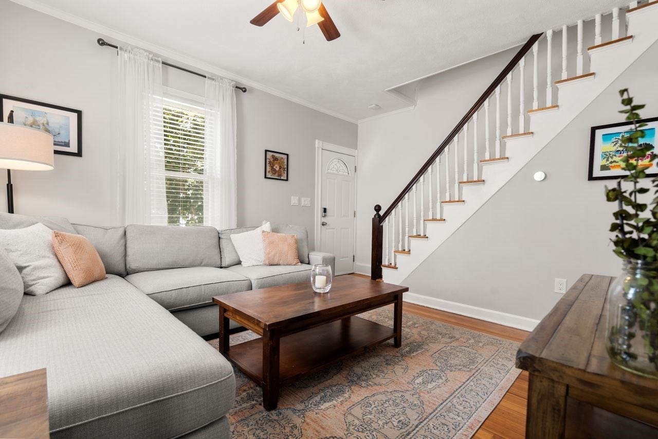 9 Tappan St 9