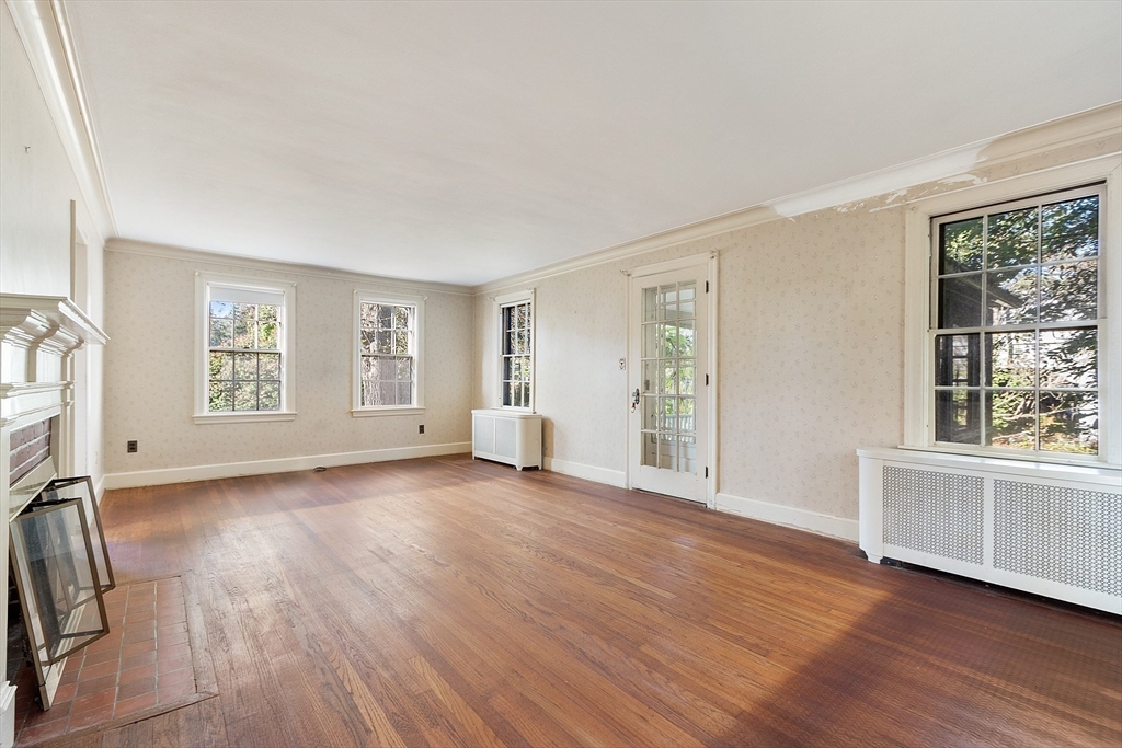 44 Wildwood Ave