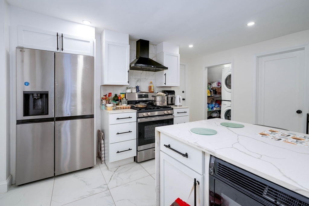 22-24 Romsey St