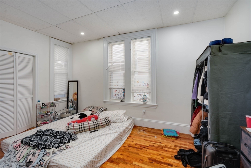 22-24 Romsey St