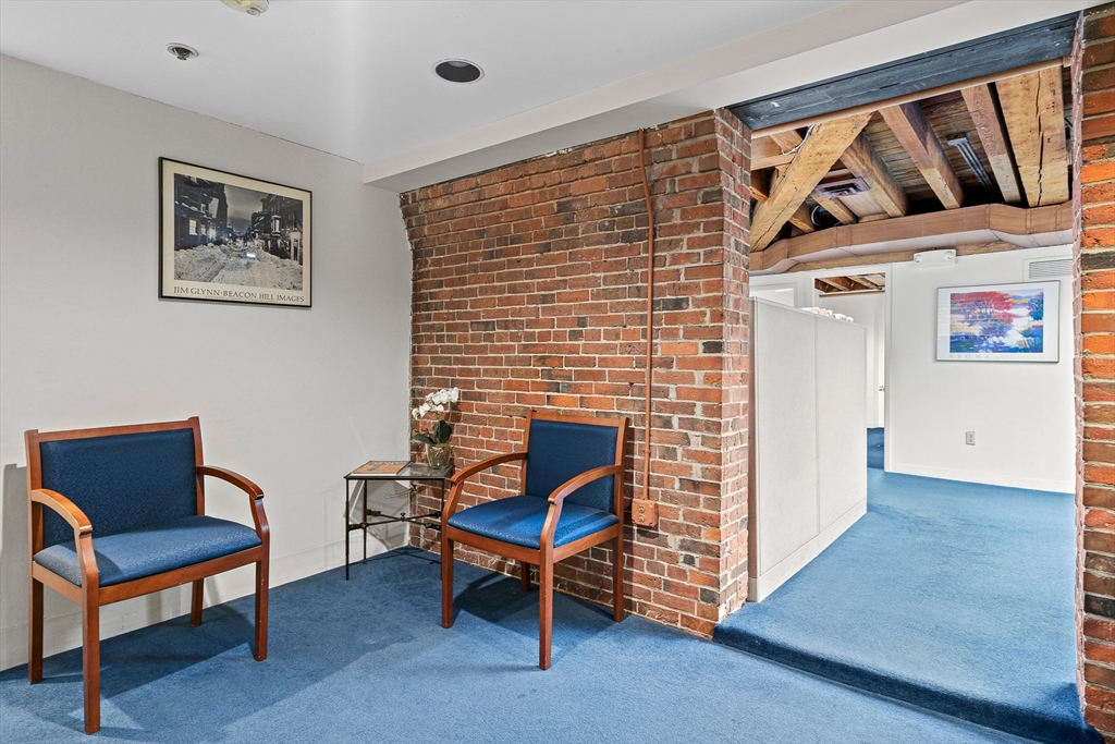 21 Merchant Row 4B