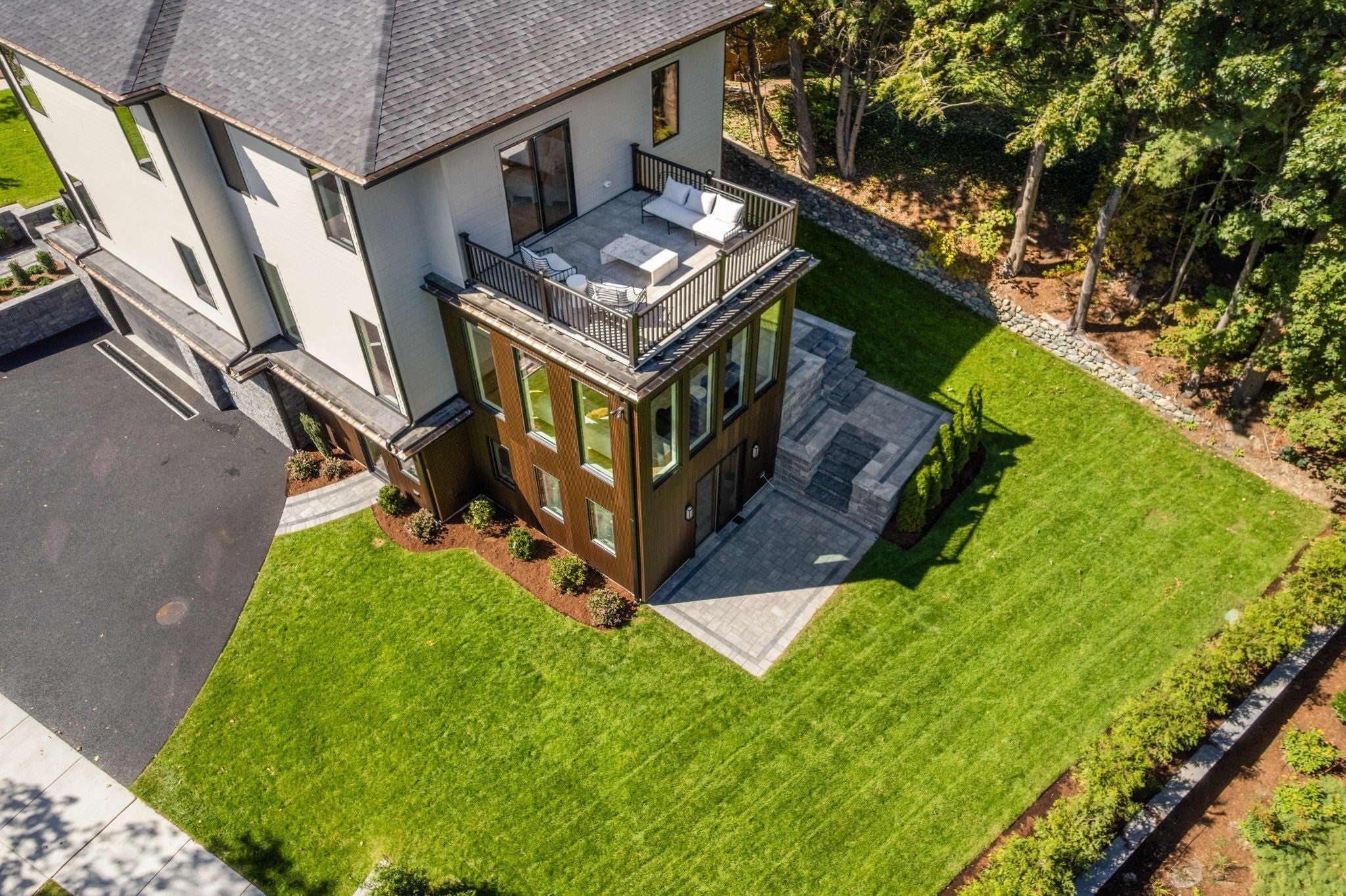 30 Dorr Rd, Newton, MA, 30 Dorr Rd, Newton, MA Photo #35