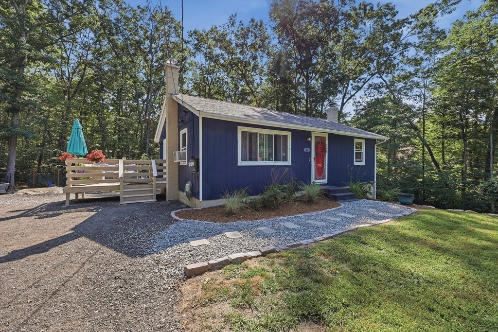 43 Seaverns Bridge Road