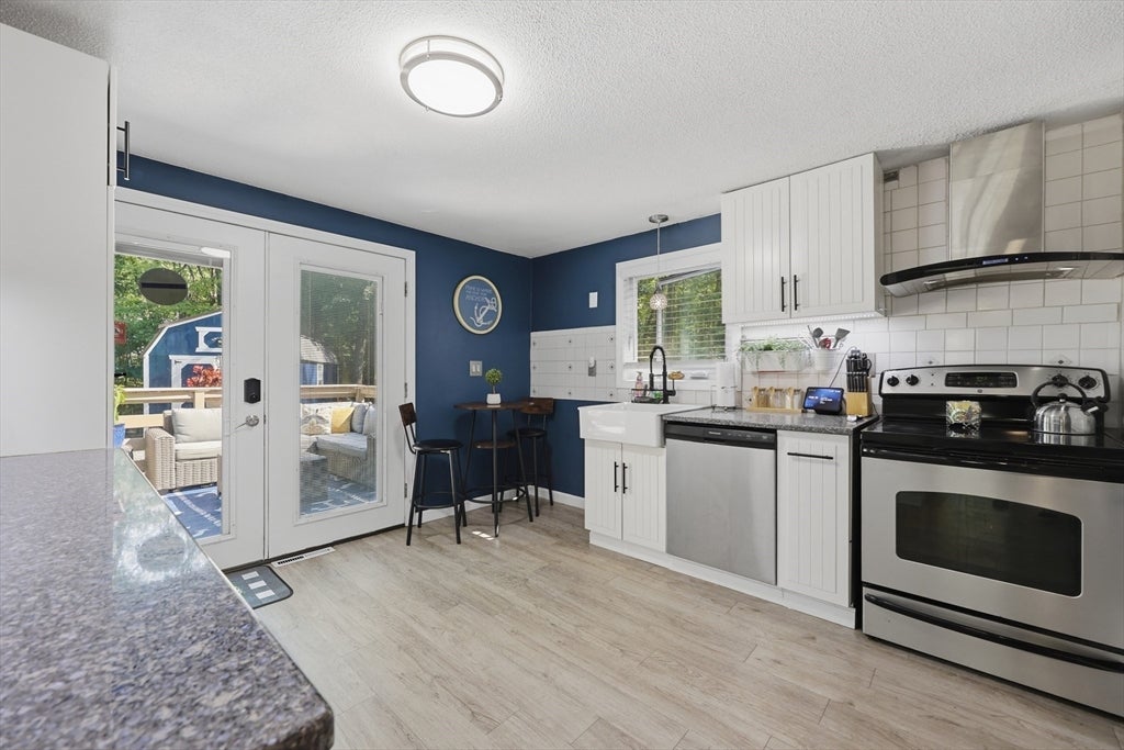 43 Seaverns Bridge Road, Merrimack, NH, 43 Seaverns Bridge Road, Merrimack, NH Photo #8