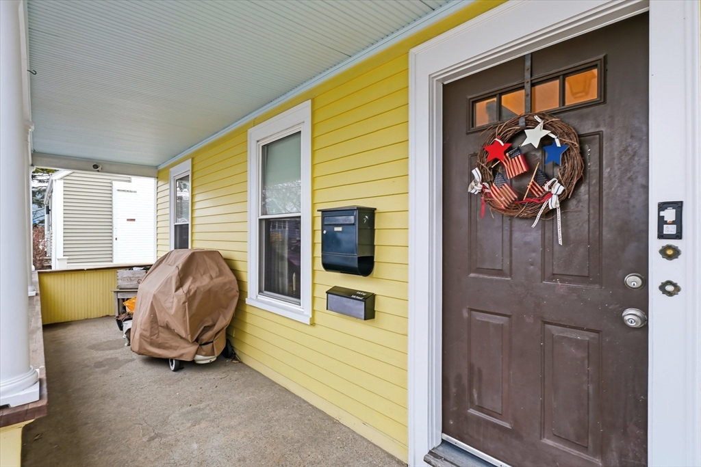 24 Fairview Ave