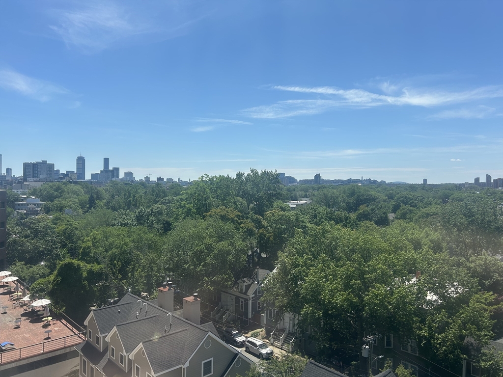 Cambridge, Massachusetts 02139, United States, 2 Bedrooms Bedrooms, ,1 BathroomBathrooms,Residential,Active,164609