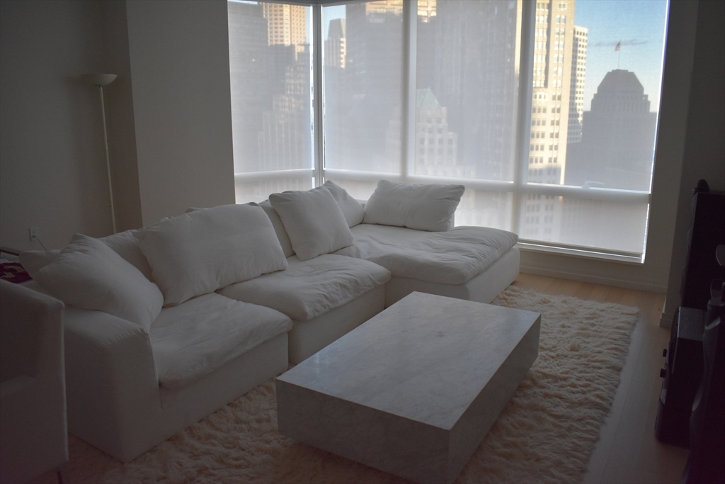 1 Franklin St 2409