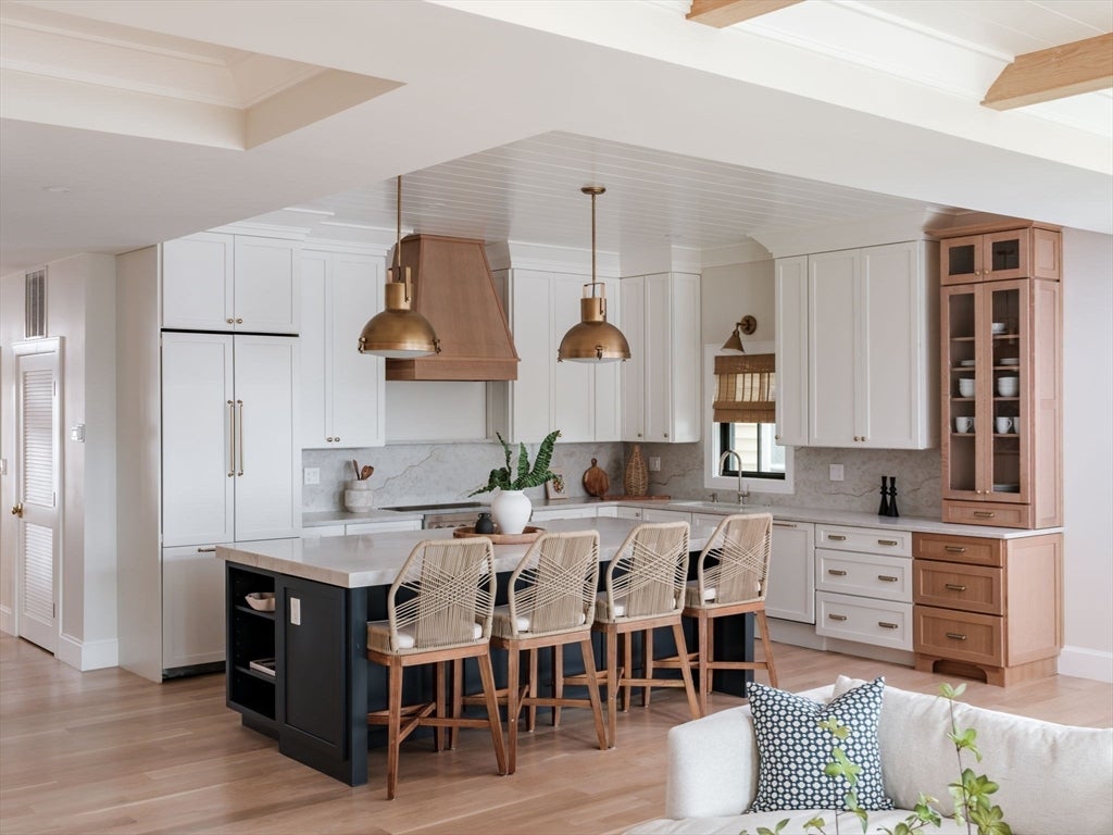 Photo of 847 E 5th St, Boston, MA