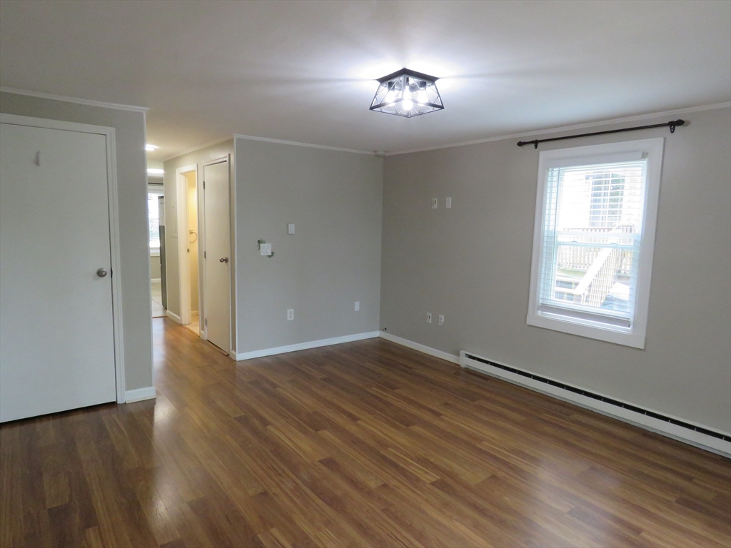 23 Pleasant View Ave 23