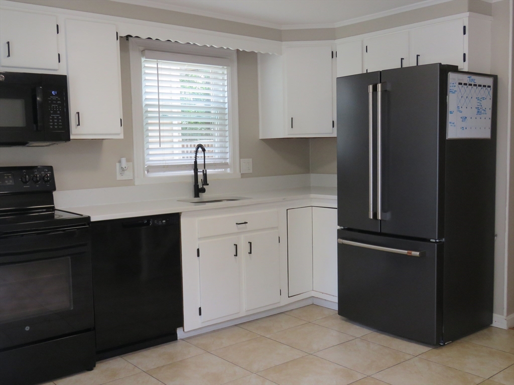 23 Pleasant View Ave 23